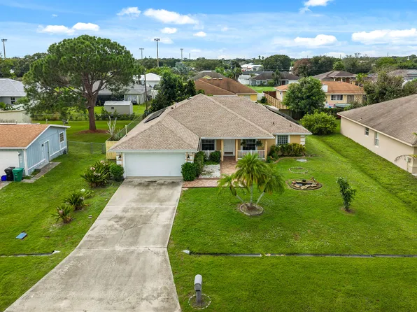 674 SW LUCERO Drive, Port St Lucie, FL 34983