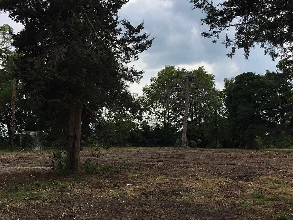 1st image of 30494 Overstreet Rd