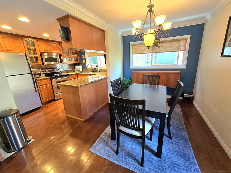 3050 Macaulay St — Photo 8