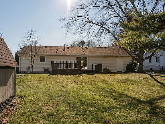 2nd image of 1687 S Green Meadows Blvd