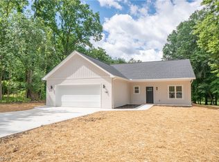 796 Southeast Ave, Tallmadge, OH 44278