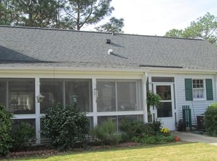 49 Village Green Cir, Southern Pines, NC 28387