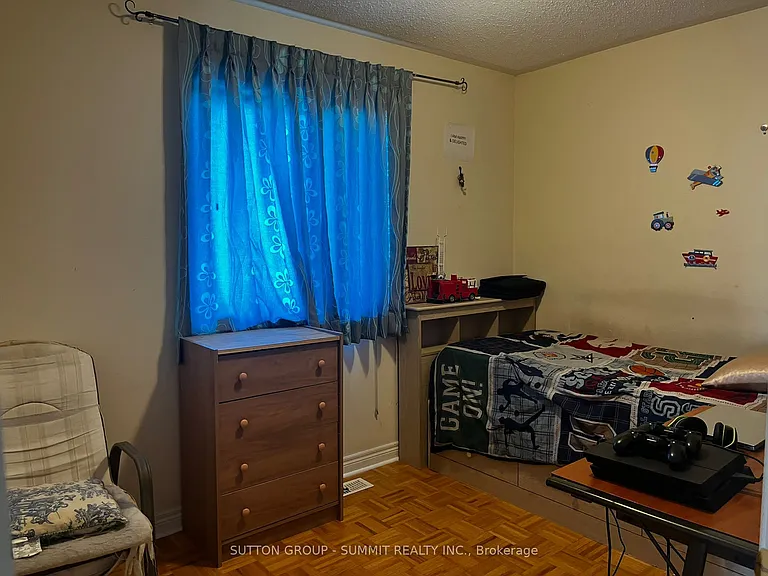 6606 Harmony Hl — Photo 17