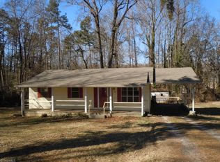 302 Southridge Rd, Jamestown, NC 27282