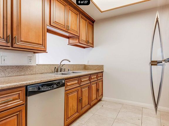 5th image of 1200 S Corning St APT 201