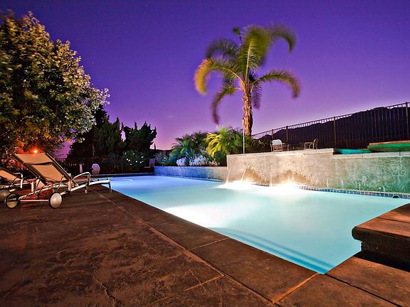 5th image of 3619 Shoreheights Dr