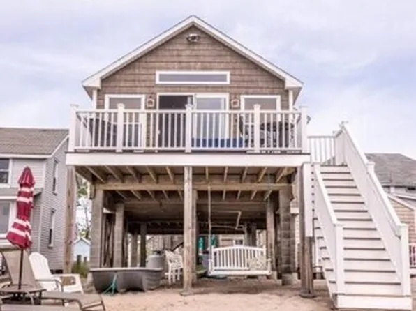 127 Shore Road, Clinton, CT 06413