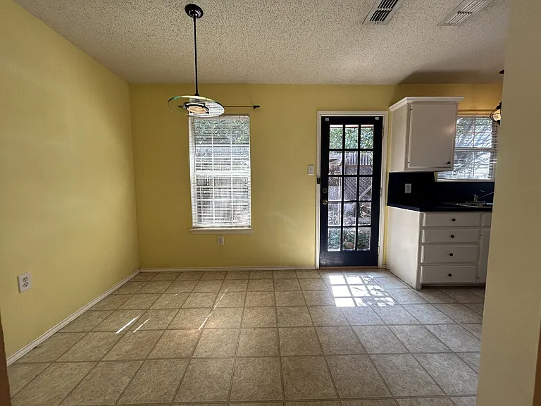 8113 Sherman Ave — Photo 3