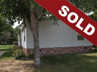 31 Amelia Ave, Hastings, MN 55033