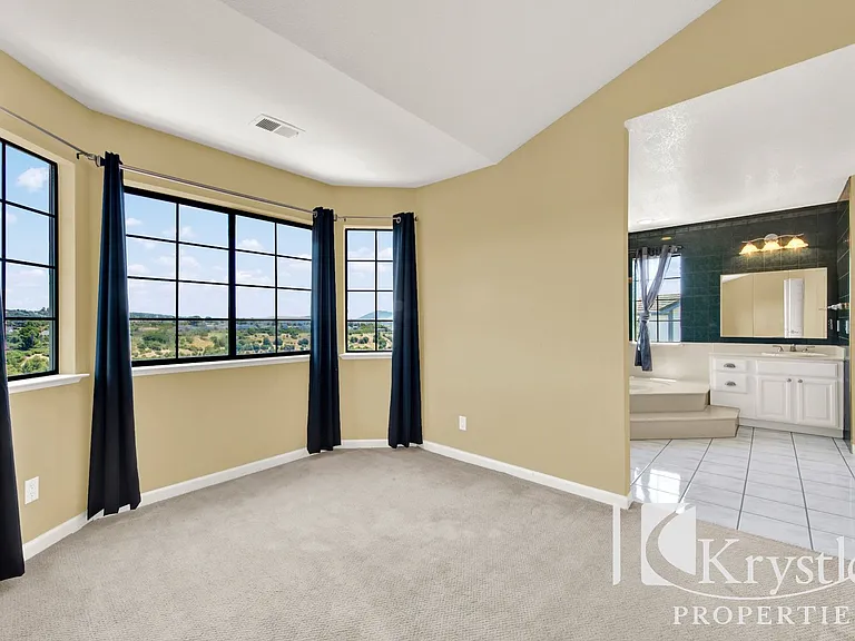 152 Chesapeake Dr — Photo 23