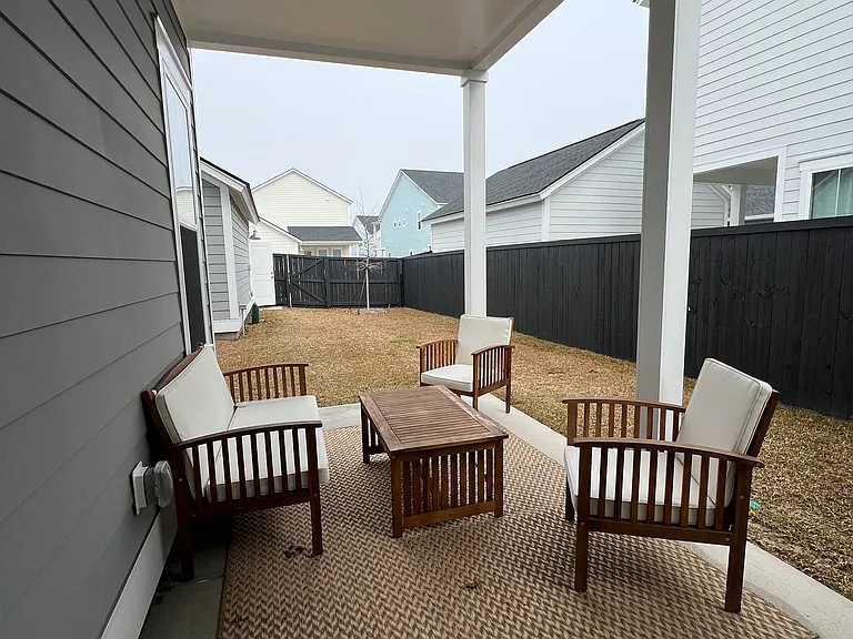 305 Citrus Dr — Photo 12