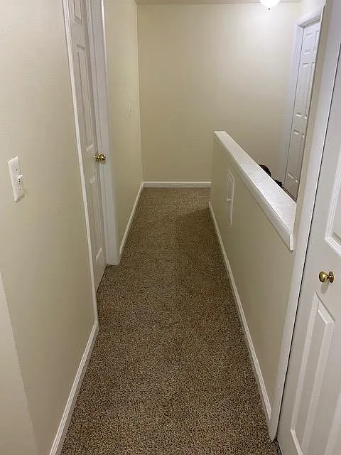 4 bed, 1.5 bath, 1886 sqft, $2,750 — Photo 2
