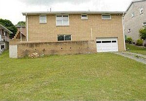 2nd image of 113 Sherwood Dr
