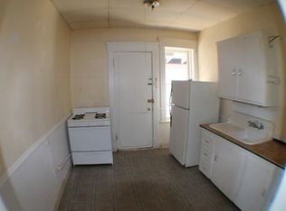 3 Prospect Ave APT 8, Gloversville, NY 12078