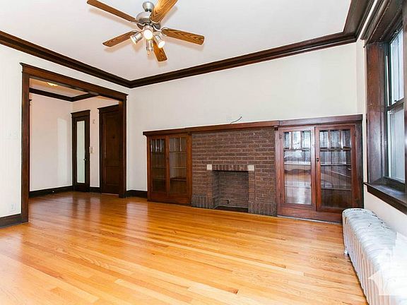 4th image of 1949 W Cuyler Ave Frnt 1