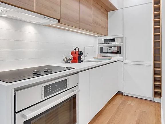 4th image of 701 Lafayette Ave #2-A