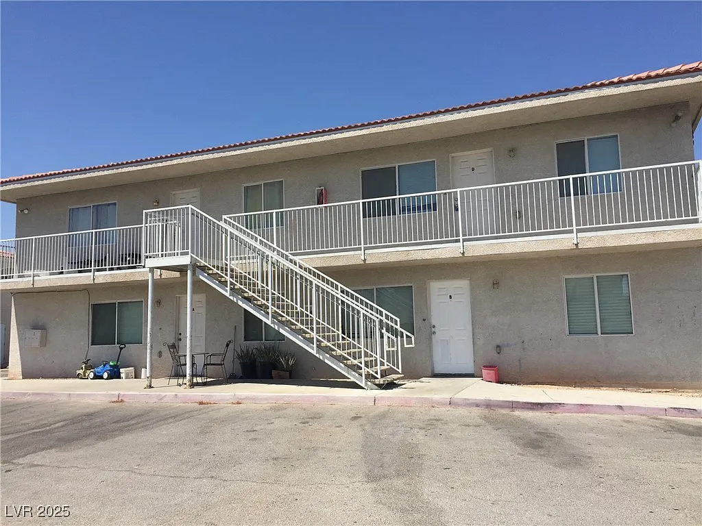 Building Photo - 5165 Glendale Ave #B