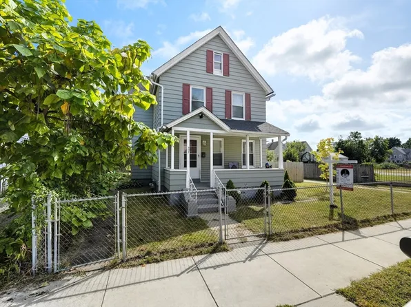 307 Oakland St, Springfield, MA 01108
