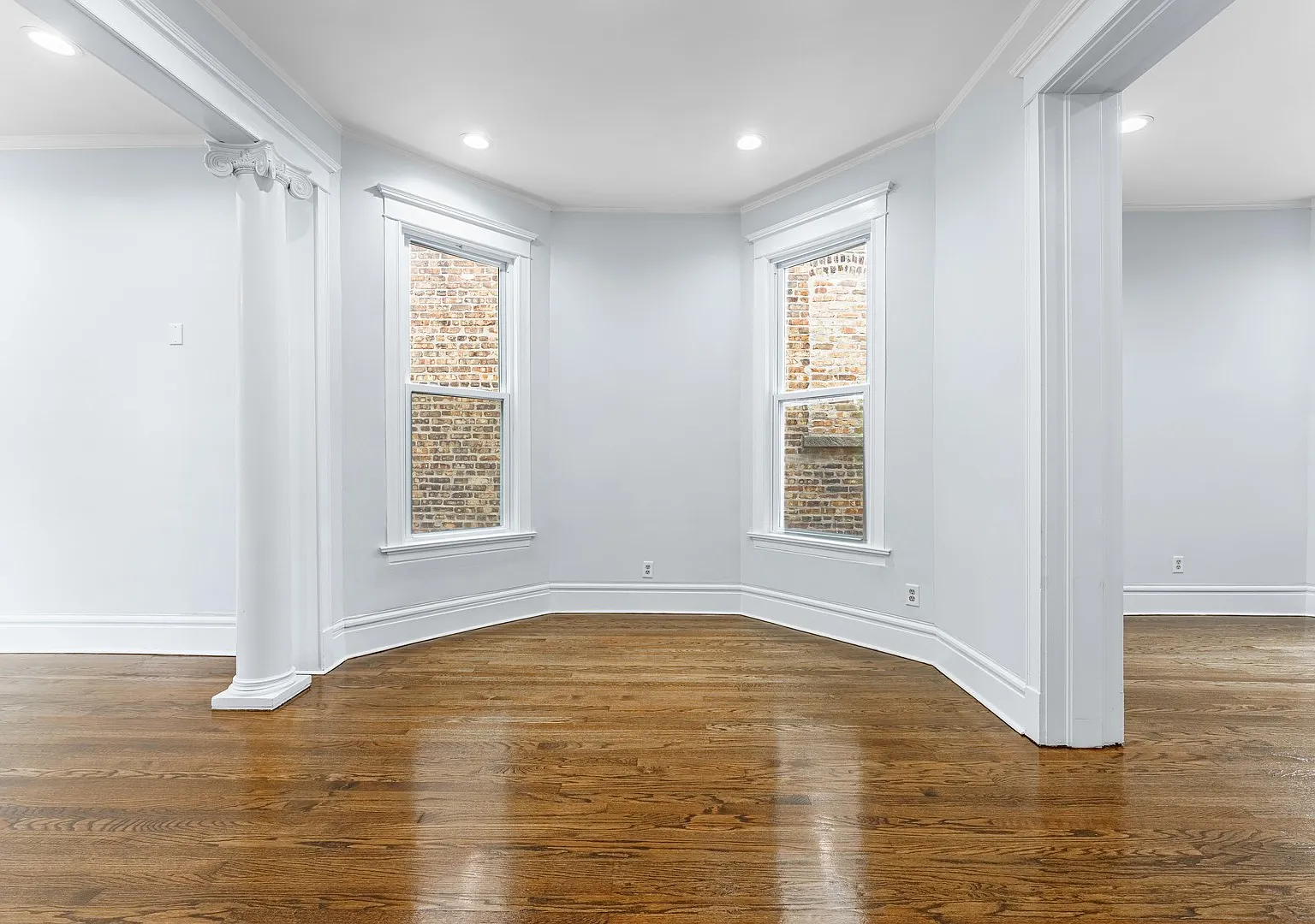4 bed, 3750 sqft, $1,950 — Photo 4