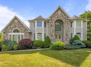 29 N Ridge Rd, Pomona, NY 10970