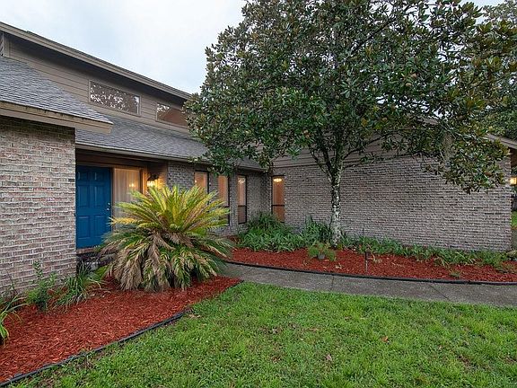 2nd image of 34494 Cedarfield Dr