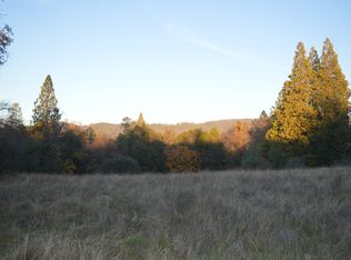 Raney Rd, Columbia, CA 95310