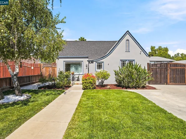 1455 McKendrie St, San Jose, CA 95126