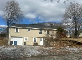 130 Faith Dr, East Brookfield, MA 01515