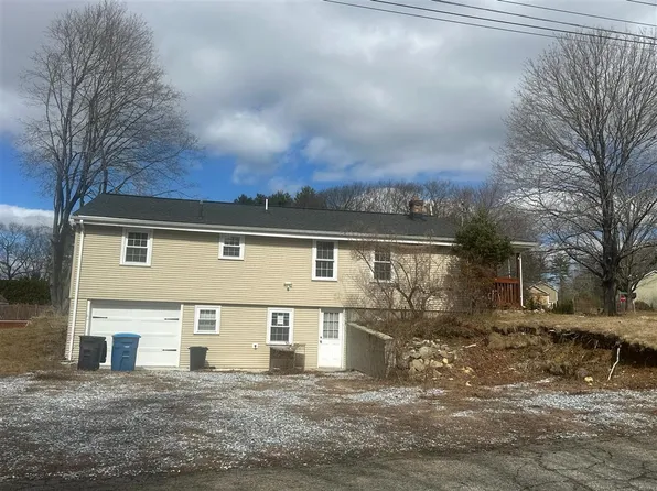 130 Faith Dr, East Brookfield, MA 01515