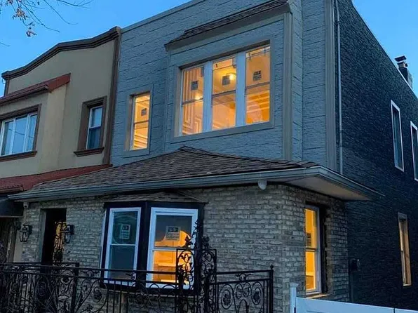 7918 67th Rd, Middle Village, NY 11379