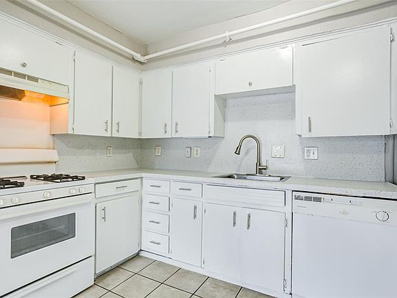 5th image of 101 Highland Park Ct