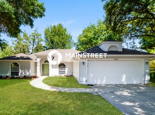 33303 Lake Bend Cir, Leesburg, FL 34788