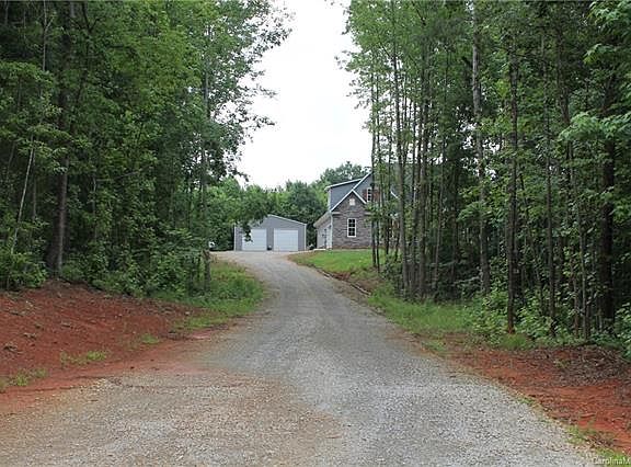 4th image of 120 Barnwood Dr