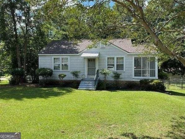 110 S 13th Ave, Lanett, AL 36863