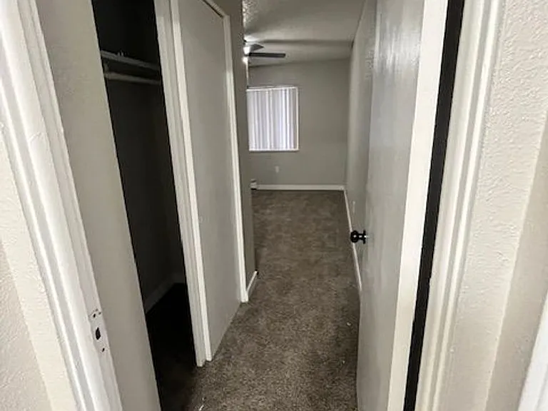 625 Hathaway Dr — Photo 19