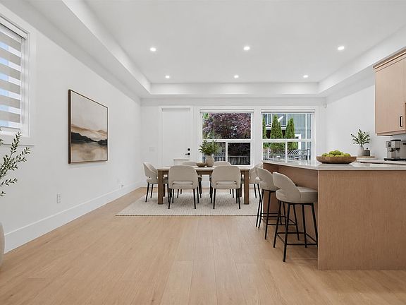 4th image of 12873 Marine Dr #2