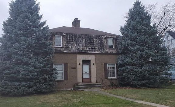 2nd image of 8810 Southmoor Ave