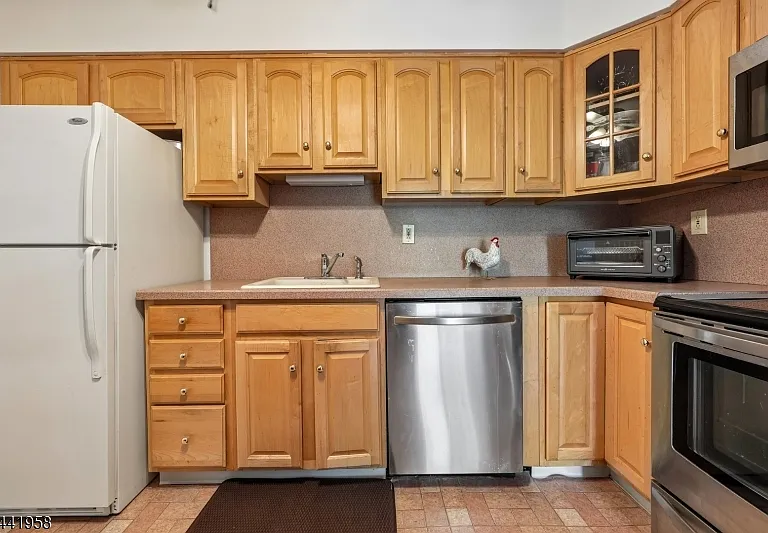 260 Prospect St #24 — Photo 5