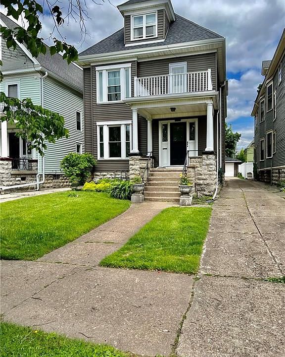 1st image of 412 Lafayette Ave #1