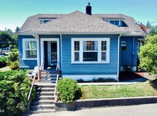 1495 6th St, Astoria, OR 97103