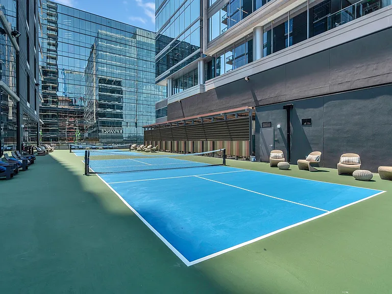 1212 Demonbreun St #810 — Photo 37