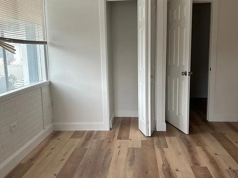 805 W New York Ave — Photo 10