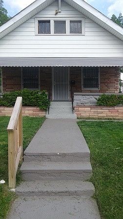 1st image of 3631 Bales Ave