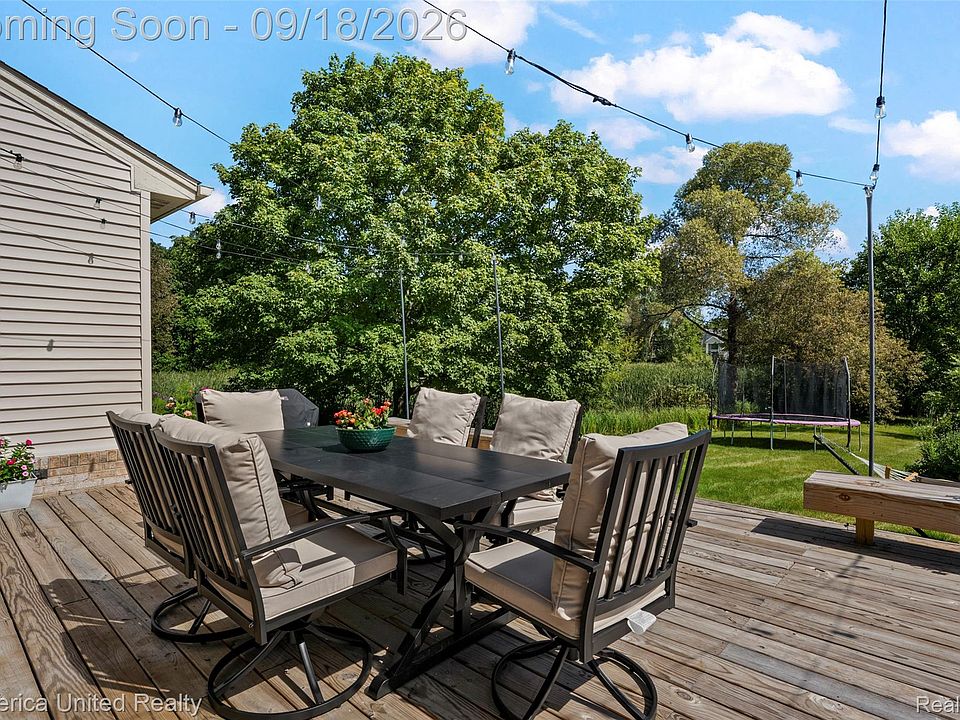 1030 Shetland Dr, photo 17