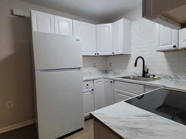 739 Main St #1, Poughkeepsie, NY 12603