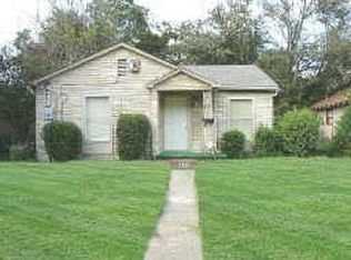 3223 Spring Ave, Dallas, TX 75215