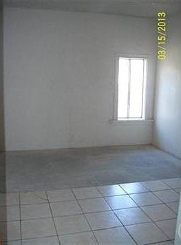 5th image of 653 Delilah Ave