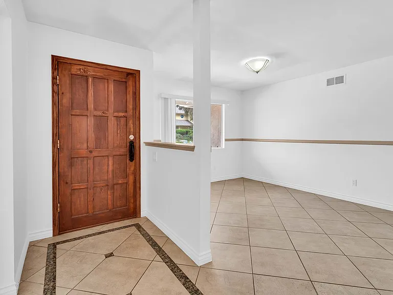 5904 Snaffle Bit Pl — Photo 3