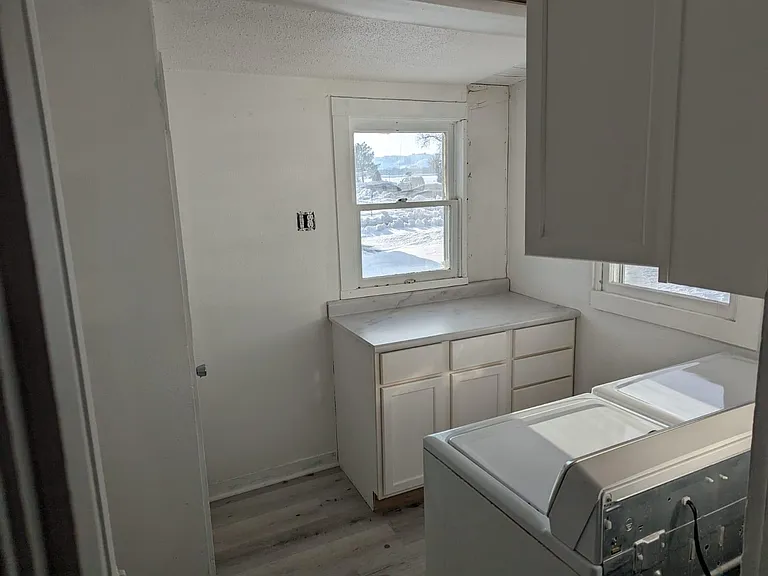 525 W Dakota Ave — Photo 21