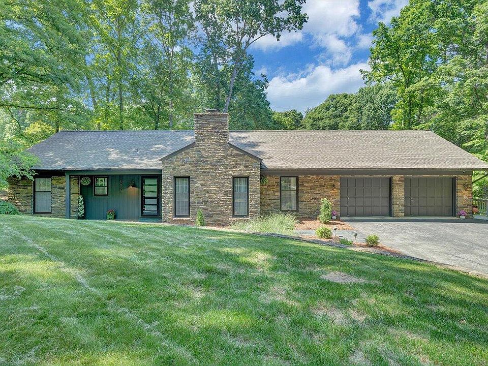 1st image of 5027 Hunting Hills Dr
